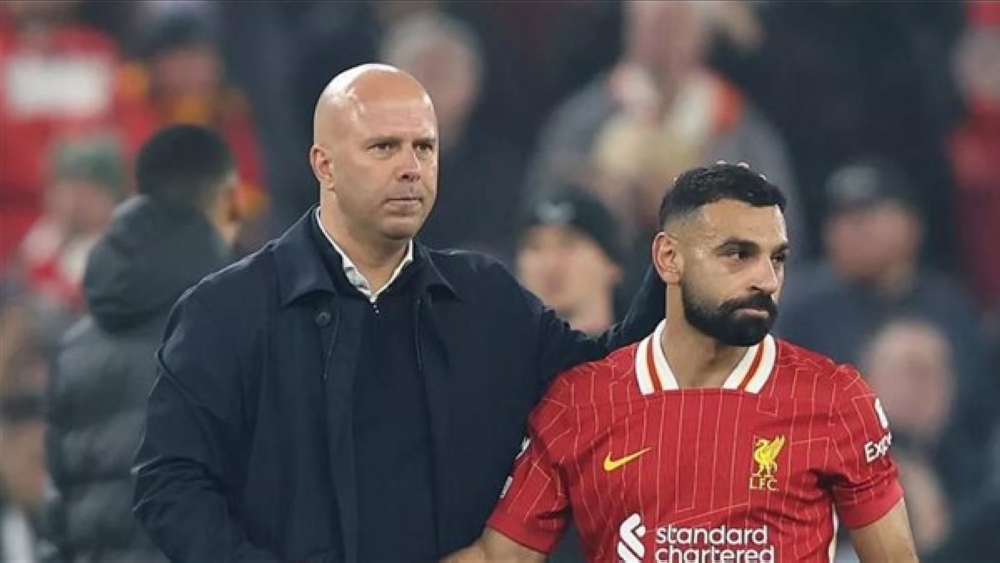 سلوت: ملف تجديد التعاقد مع صلاح لا يقلقني