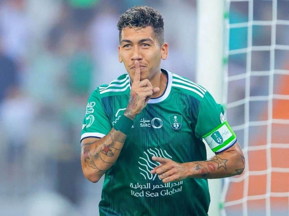 فنربخشه مهتم بالتعاقد مع روبرتو فيرمينو لاعب الأهلي