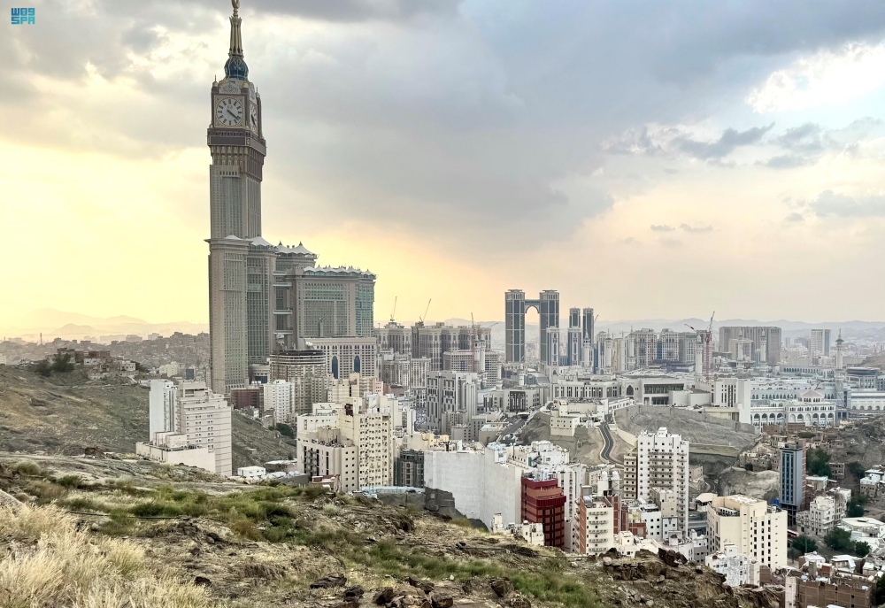 مرتفعات مكة الجبلية.. الأجواء الشتوية تجذب الزوار والمعتمرين
