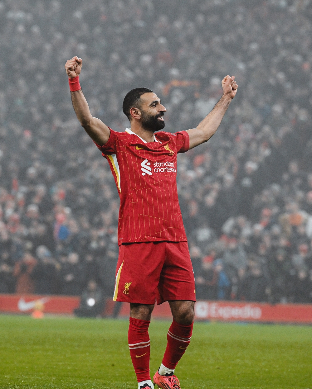 الآس.. الهلال يرغب في التوقيع مع محمد صلاح