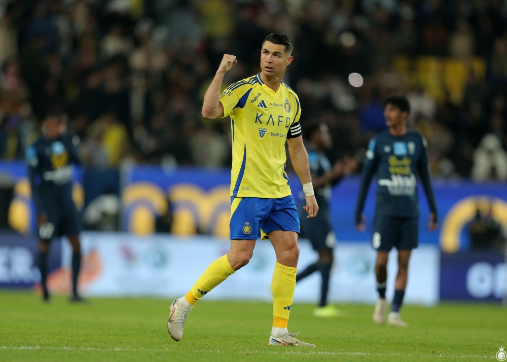 تقارير: رونالدو يجدد مع النصر ويحصل على حصة من ملكية النادي