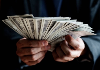 توقعات: ثروات المليارديرات سترتفع إلى 5 تريليونيرات دولار بعد عقد - مشاع إبداعي