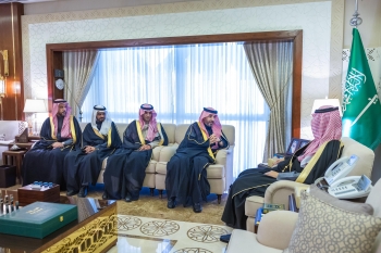 نائب أمير الشرقية يتابع تطوير خدمات التأمينات الاجتماعية - اليوم