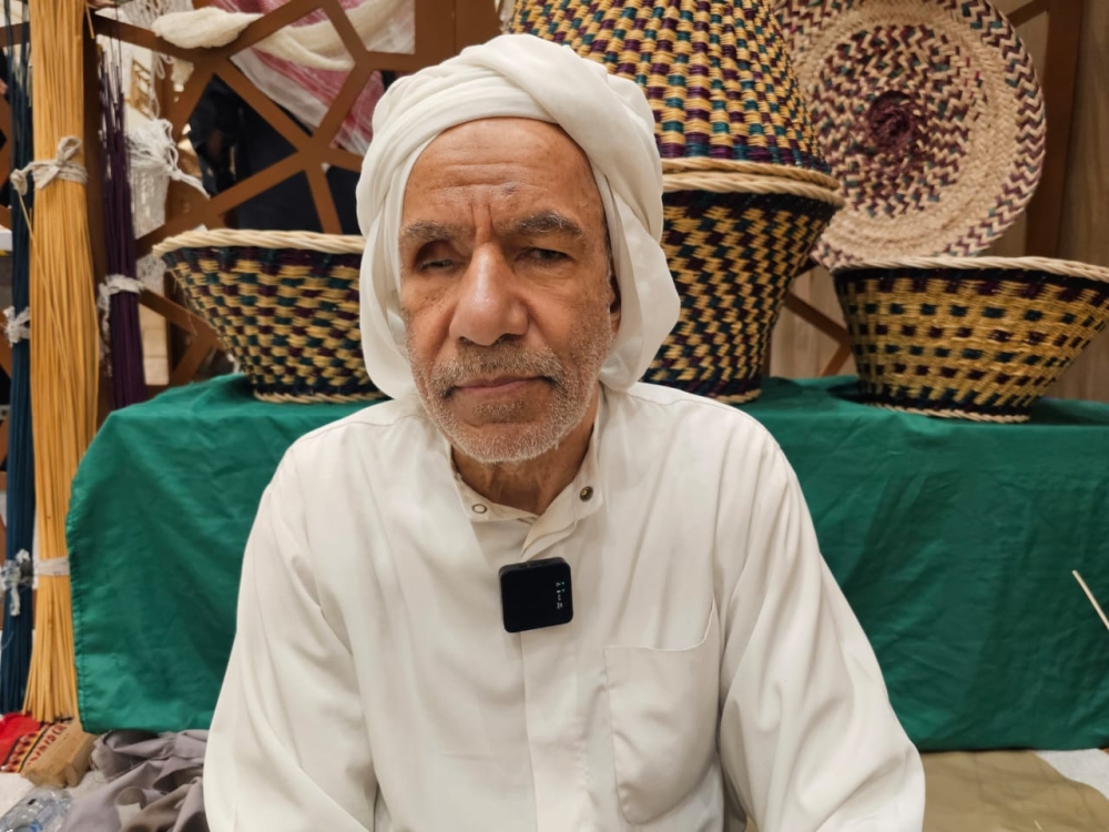 طلب متزايد على السلال الخشبية في يوم التأسيس