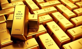 تراجع أسعار الذهب رغم الاتجاه لتحقيق مكاسب للأسبوع الثامن - أرشيفية