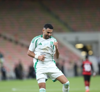 رياض محرز
