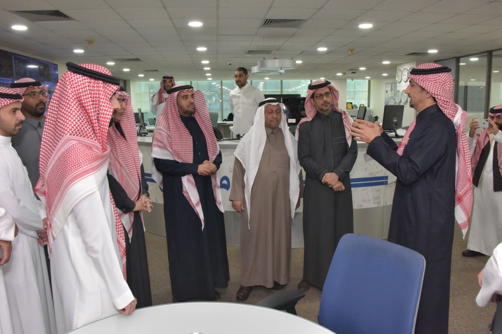 وفد الرئاسة العامة للبحوث العلمية والإفتاء يزور دار 