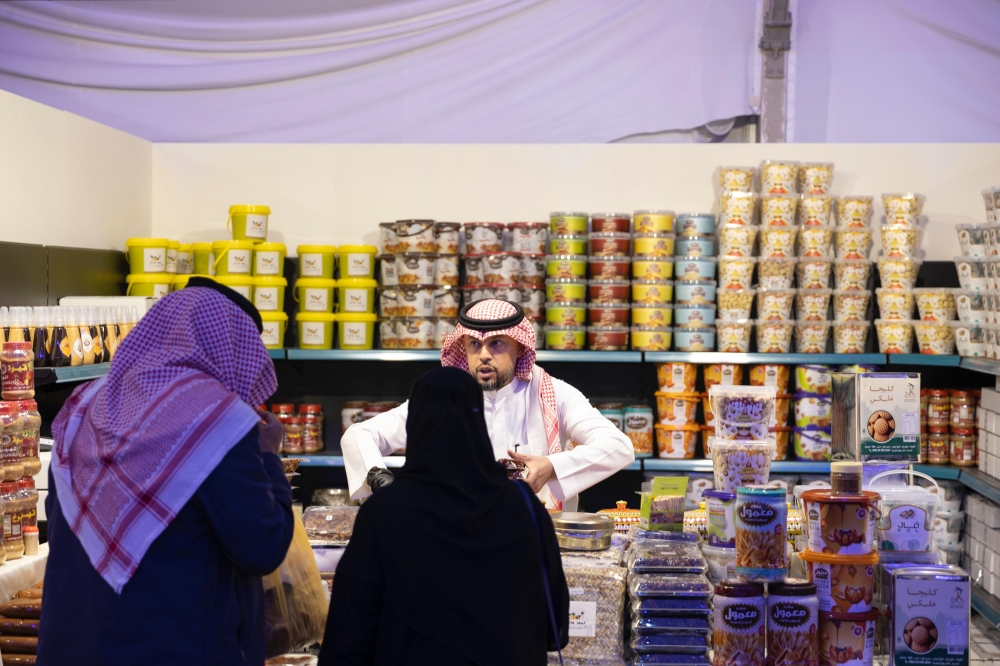 مبيعات تجاوزت الـ 120 مليون ريال.. 3,2 مليون زائر لمهرجان تمور الأحساء
