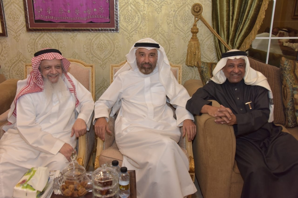 الزامل يستقبل المهنئين بالشهر الفضيل - اليوم 