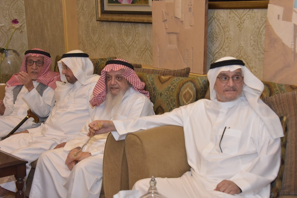 الزامل يستقبل المهنئين بالشهر الفضيل - اليوم 