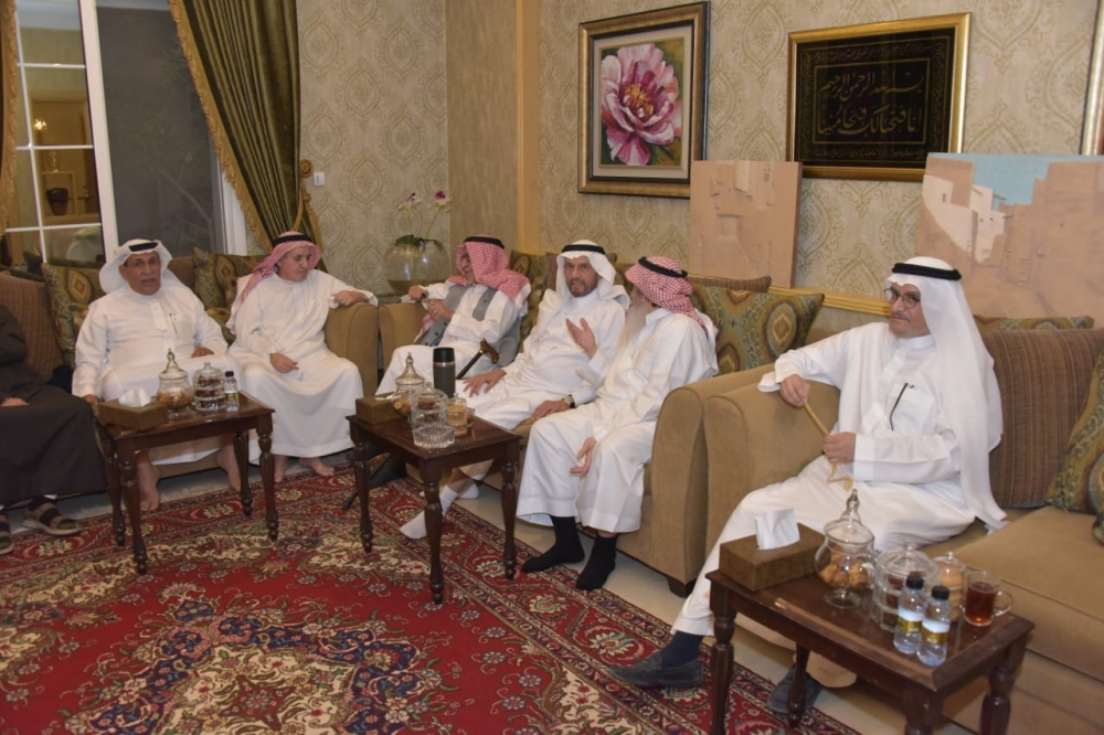 الزامل يستقبل المهنئين بالشهر الفضيل - اليوم 