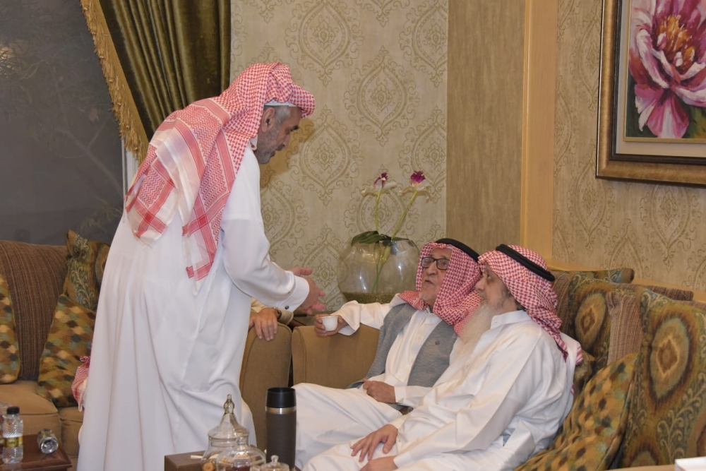 الزامل يستقبل المهنئين بالشهر الفضيل - اليوم 