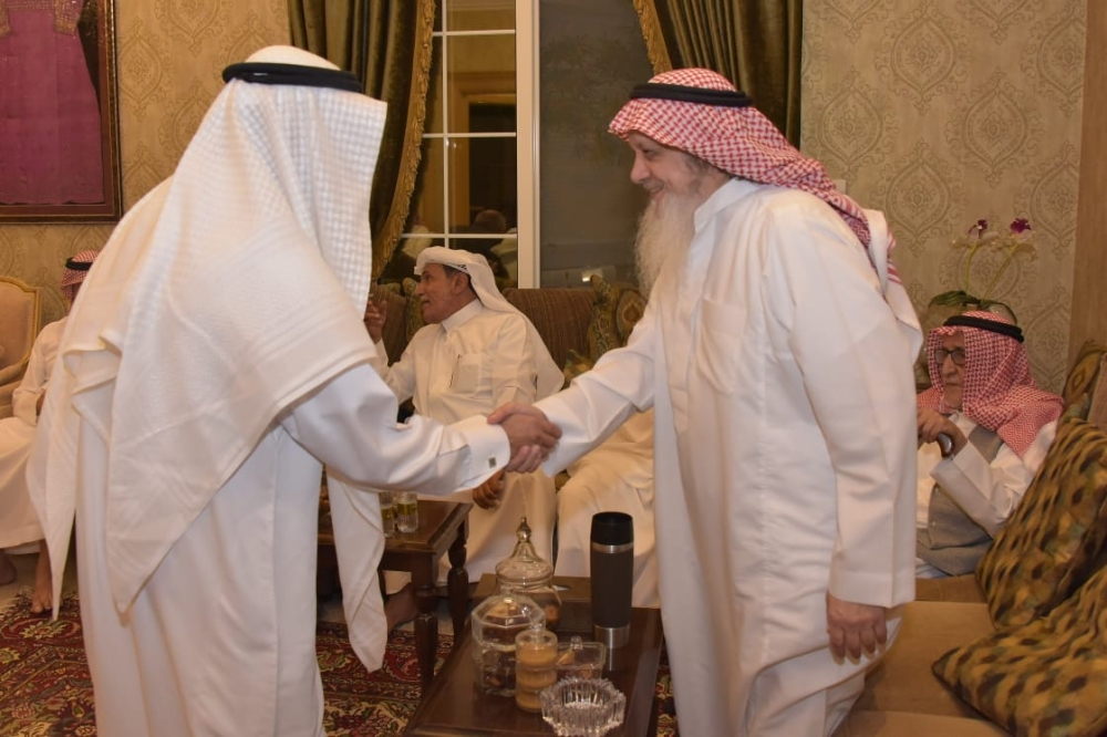 الزامل يستقبل المهنئين بالشهر الفضيل - اليوم 
