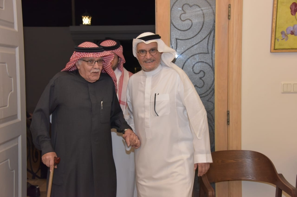 الزامل يستقبل المهنئين بالشهر الفضيل - اليوم