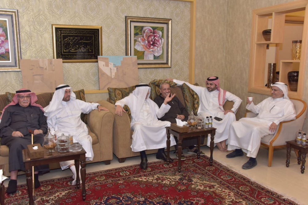 الزامل يستقبل المهنئين بالشهر الفضيل - اليوم 
