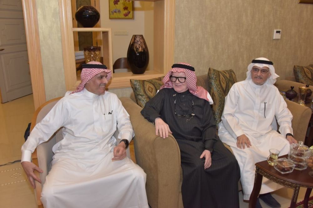 الزامل يستقبل المهنئين بالشهر الفضيل - اليوم 