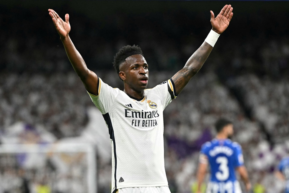 النصر يرصد راتبًا ضخمًا لضم فينيسيوس