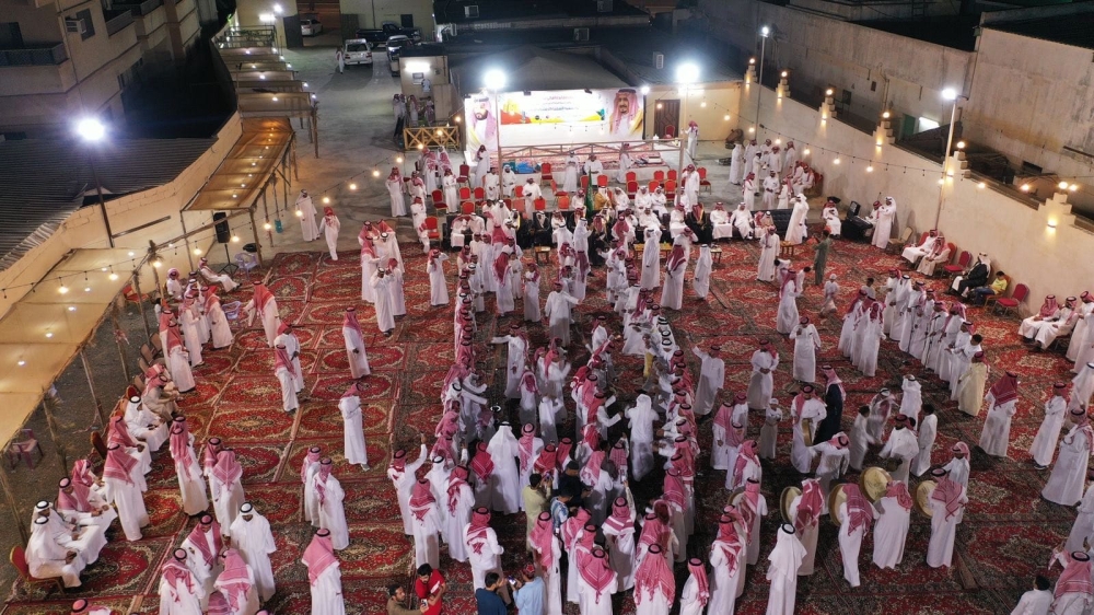 بالعرضة السعودية.. جمعية التنمية الأهلية في الجفر تحتفي بعيد الفطر - اليوم
