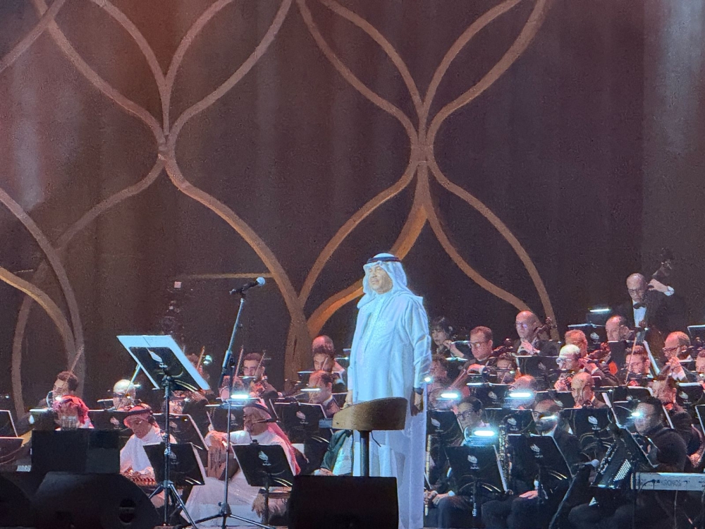 ليلة دايم السيف.. 30 أغنية و8 نجوم في تكريم الأمير خالد الفيصل