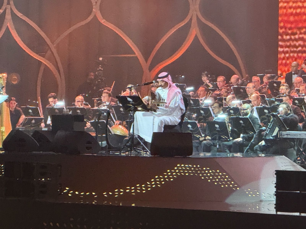 ليلة دايم السيف.. 30 أغنية و8 نجوم في تكريم الأمير خالد الفيصل