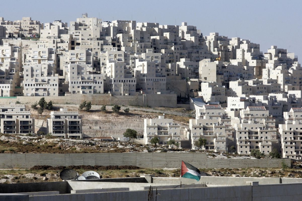 الخارجية الفلسطينية تدين مضاعفة موازنة دعم الاستيطان