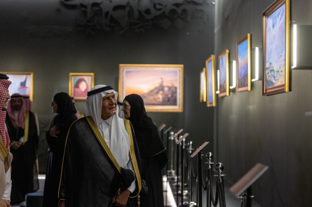 من حارة الطفولة إلى ملامح الحكمة..  رحلة 85 عامًا في محبة خالد الفيصل