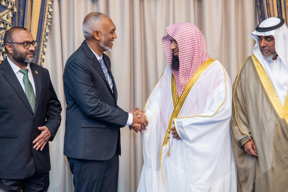 رئيس المالديف: 'نؤمن بأن المملكة هي القائدة للأمة الإسلامية'