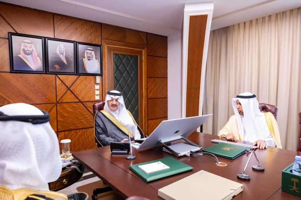 أمير الشرقية يستقبل رئيس مجلس إدارة جمعية العناية بالمساجد