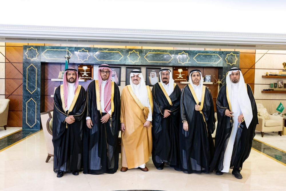 أمير الشرقية يستقبل رئيس مجلس إدارة جمعية العناية بالمساجد