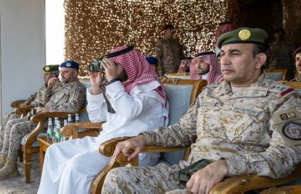 صور| وزير الدفاع يشهد تمرين القوات الخاصة 