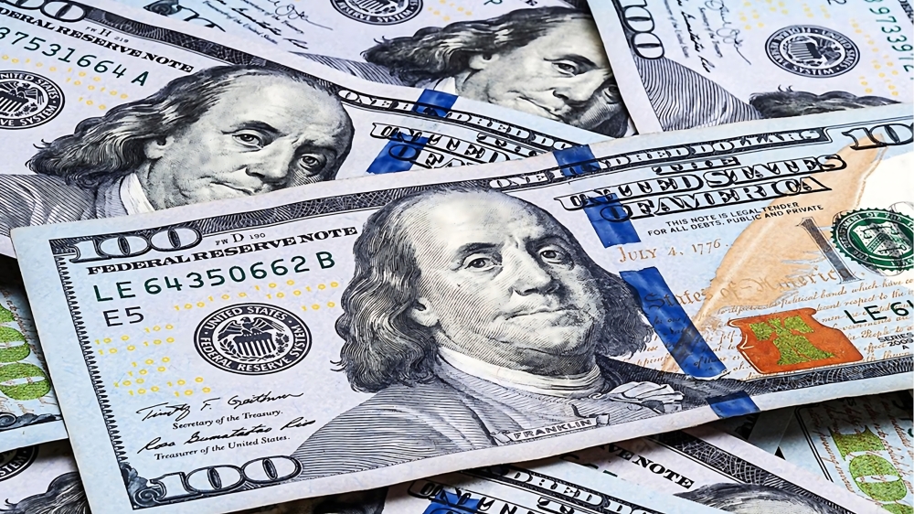 تباين سعر الدولار اليوم مقابل الجنيه في البنوك المصرية