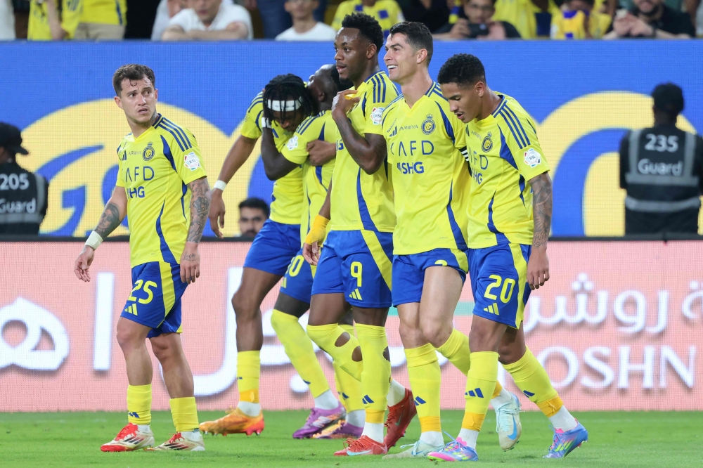 النصر يستعيد ثنائي الفريق أمام التعاون