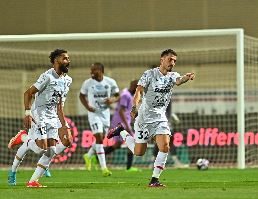ضمك يفقد لاعب الفريق أمام الاتحاد للإيقاف