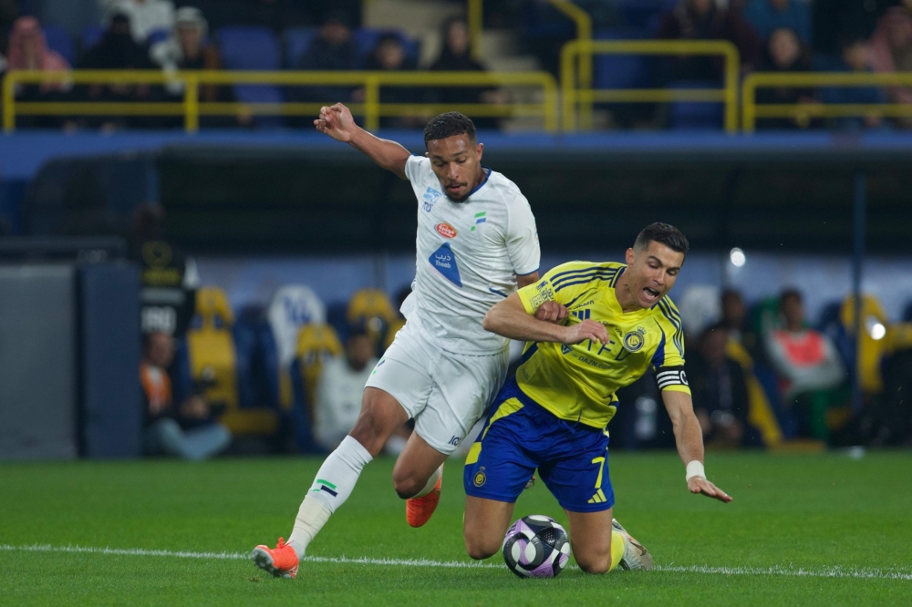 تحذيران للجماهير قبل مباراة الفتح والنصر