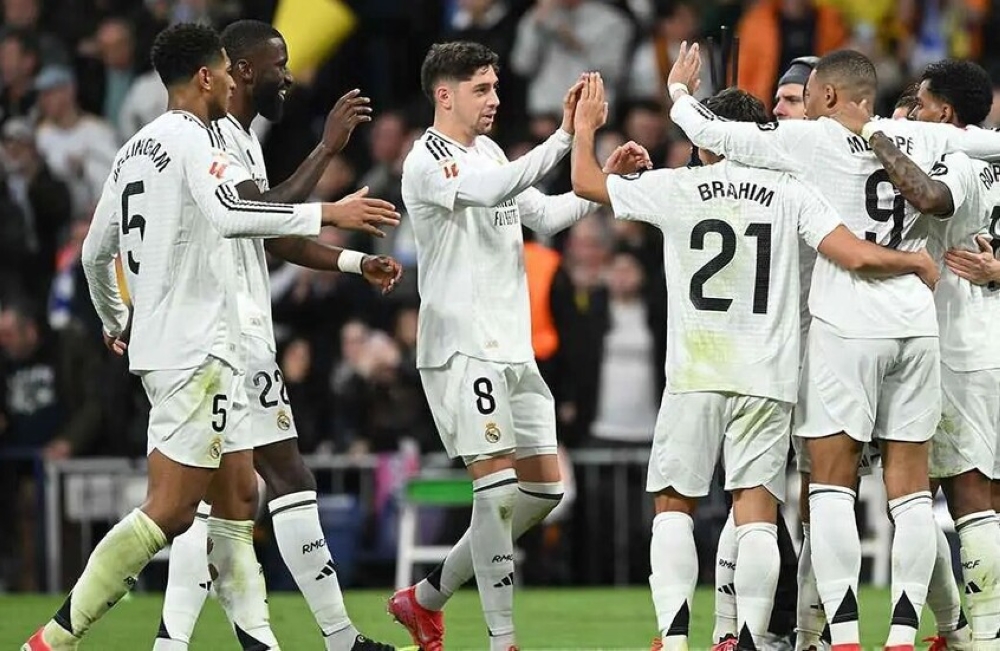 منافس الهلال.. ريال مدريد يتلقى ضربة قوية بإصابة نجمه 