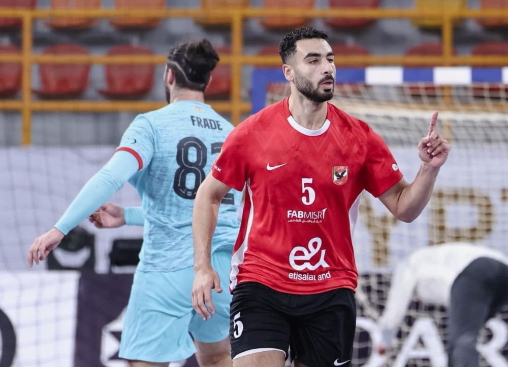 مضر يتعاقد مع نجم الأهلي المصري على سبيل الإعارة