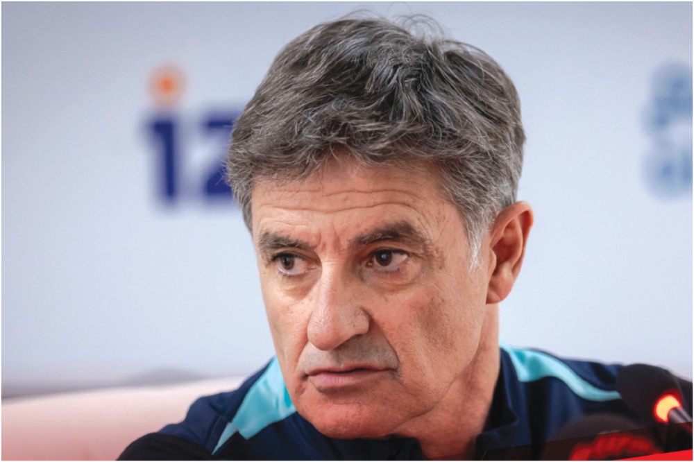 غونزاليس يعلق على مباراة القادسية والهلال.. ماذا قال؟