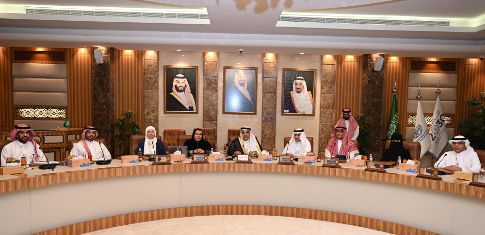 التراخيص والبضائع المجهولة.. عقبات تعترض تنظيم الباعة الجائلين بالشرقية