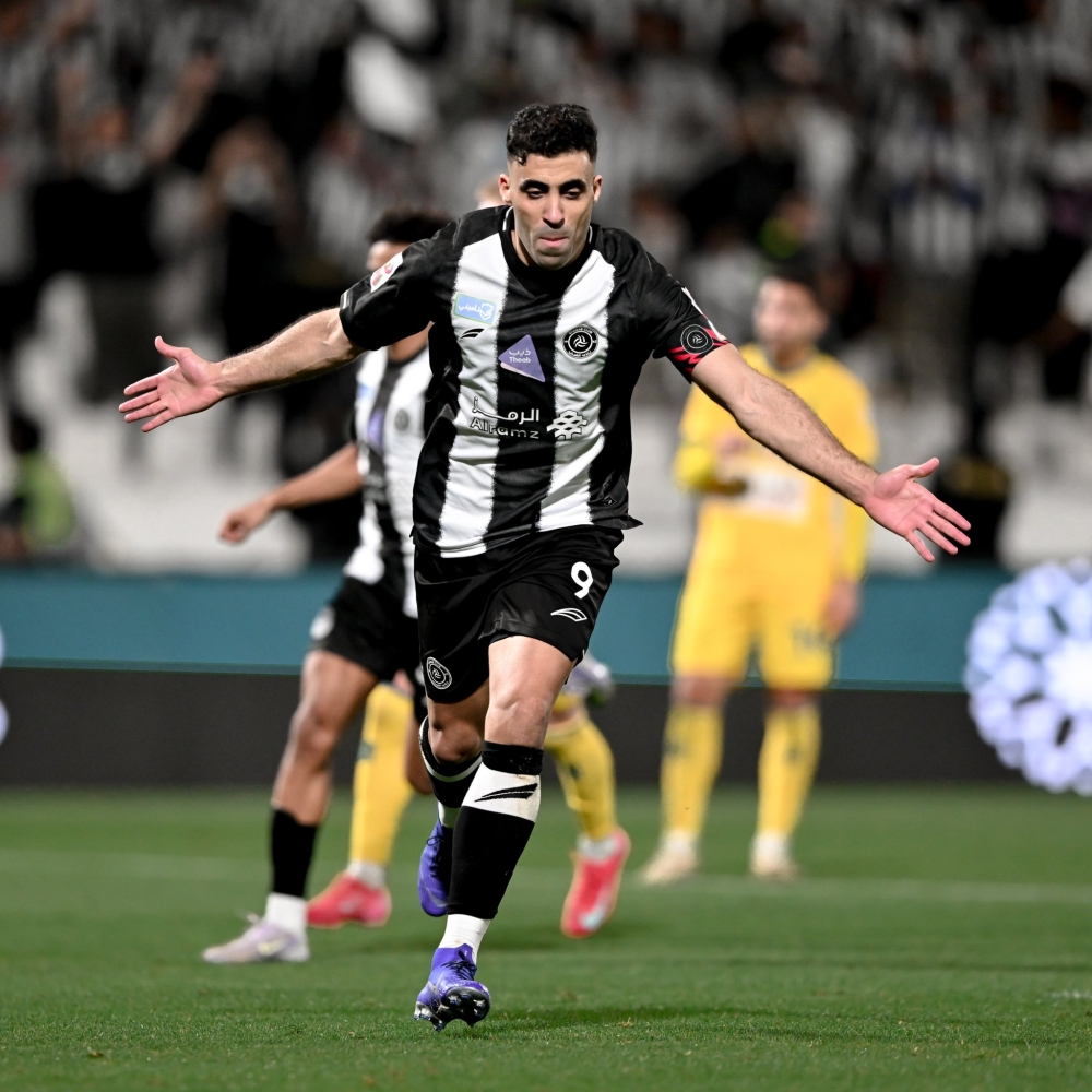 رسميا.. الهلال يعلن التعاقد مع عبدالرزاق حمدالله ـ عاجل
