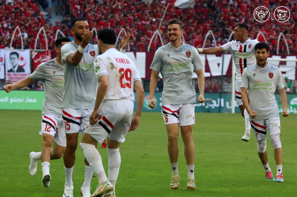 اتحاد العاصمة يتوج بكأس الجزائر