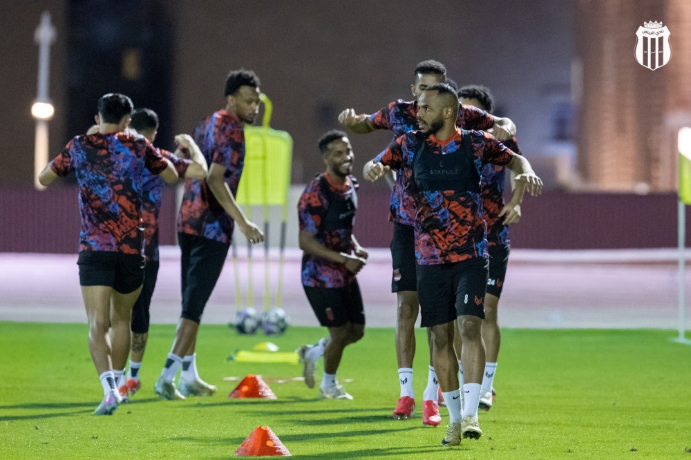 الخميس.. الرياض يدشن تحضيراته للموسم الجديد