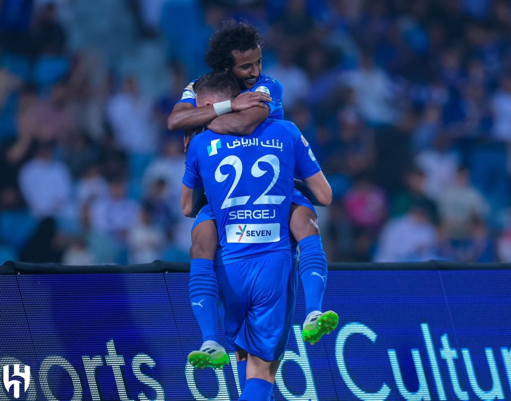 الهلال يودع فارس الجهة اليسرى