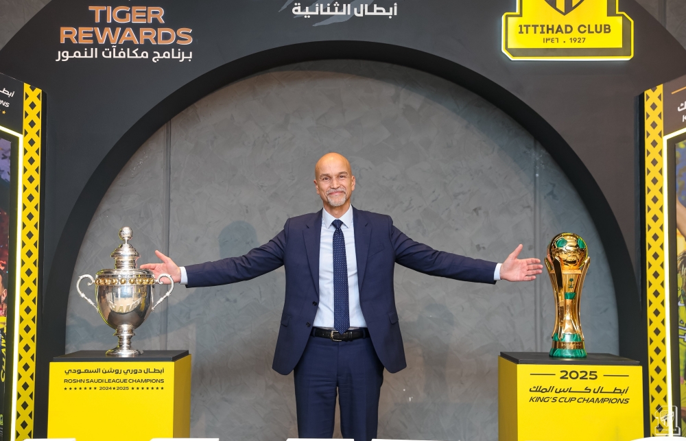 القنصل الفرنسي يزور نادي الاتحاد