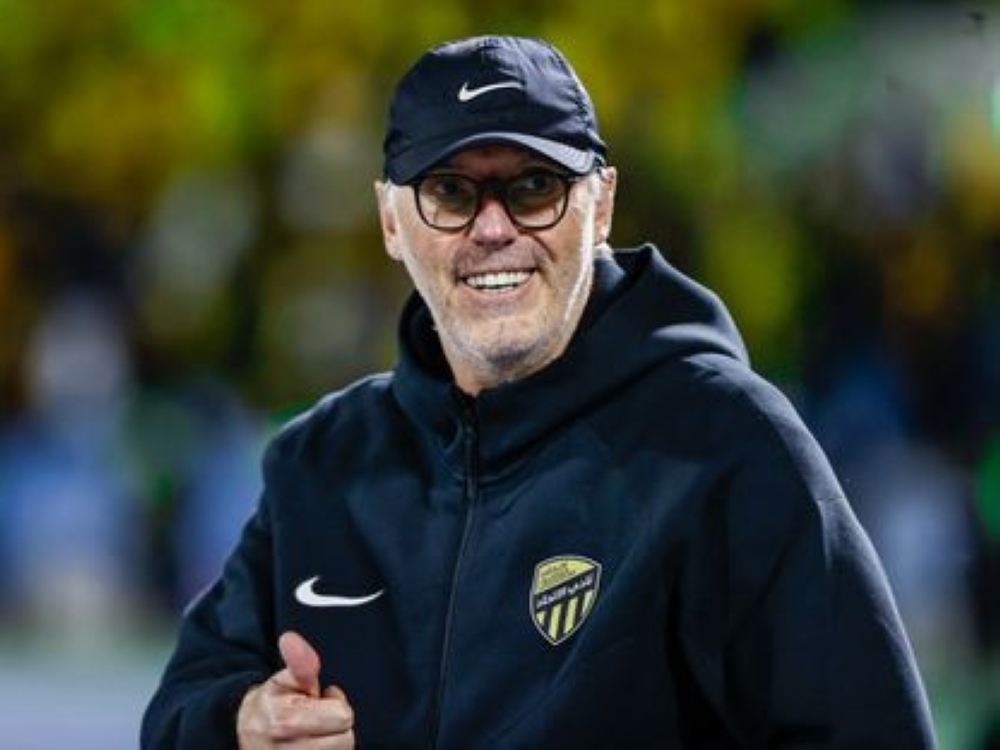 ثلاثي الاتحاد خارج حسابات بلان 