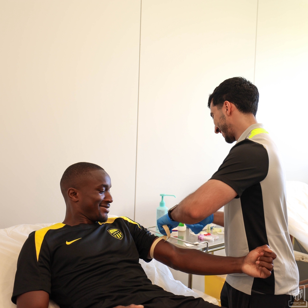 الاتحاد يستهل مشواره في إسبانيا بالفحوصات الطبية
