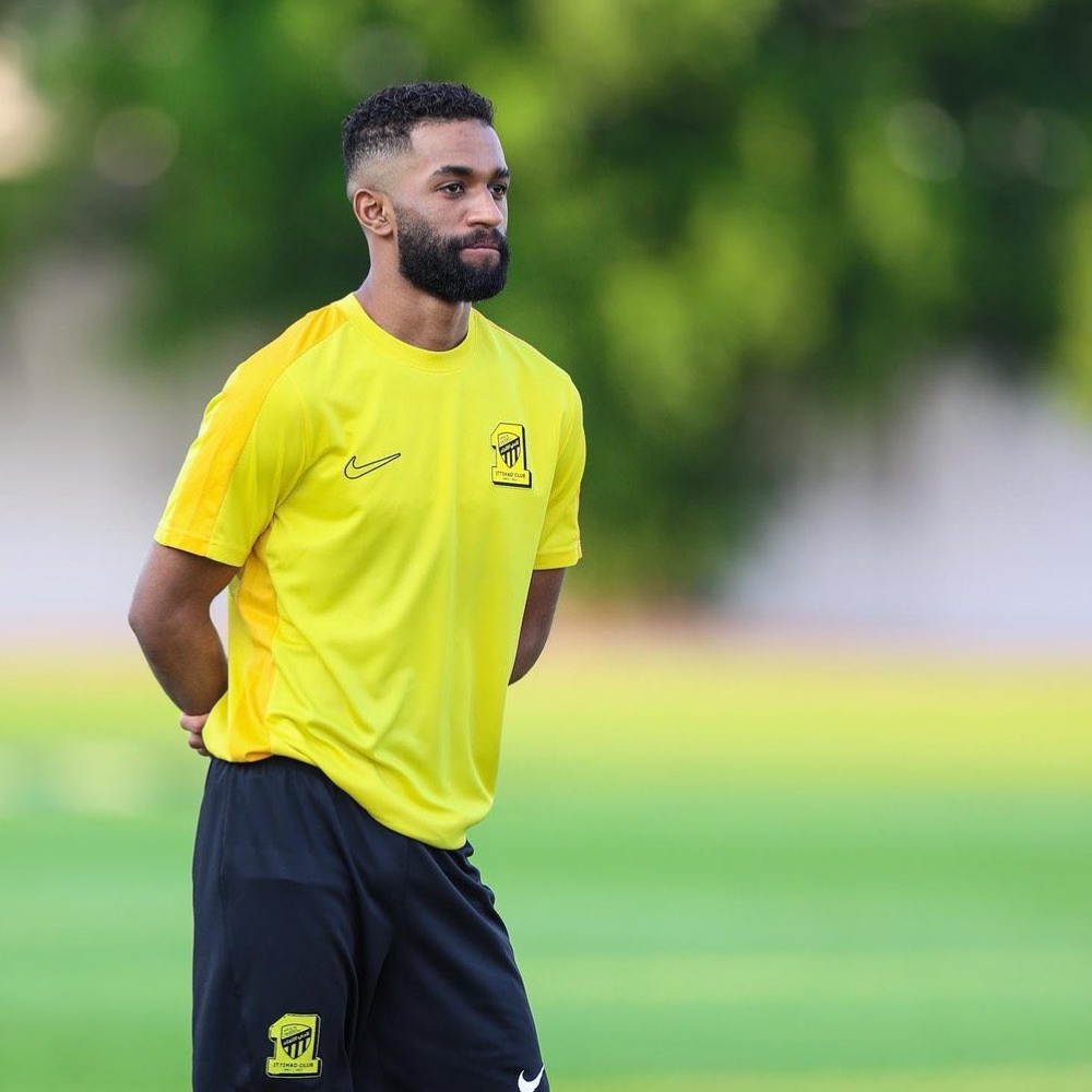 عوض الناشري لاعب الاتحاد يقترب من ضمك