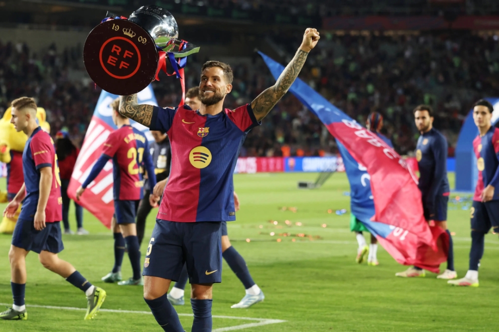 مدافع برشلونة في طريقه إلى النصر ـ #عاجل