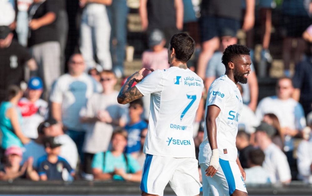 ماذا فعلت جماهير الهلال مع داروين نونيز عقب مباراة أوراو؟