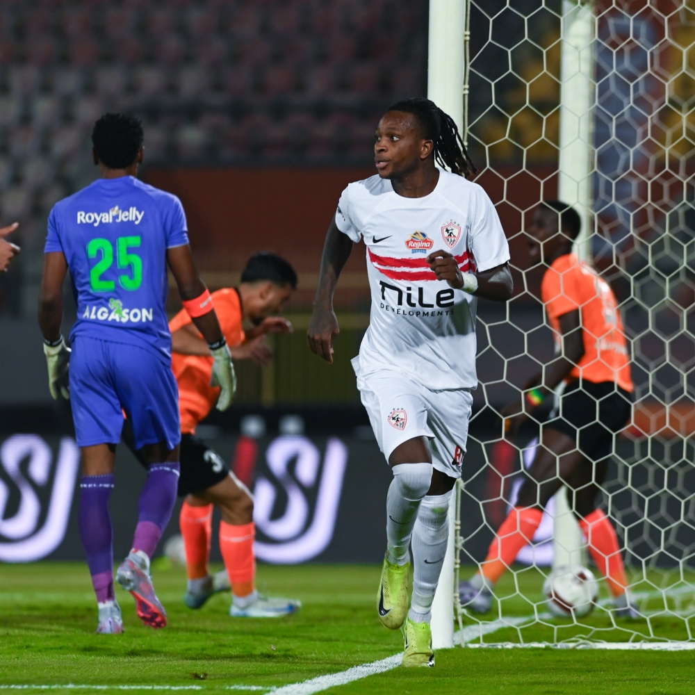الزمالك يتصدر الدوري المصري