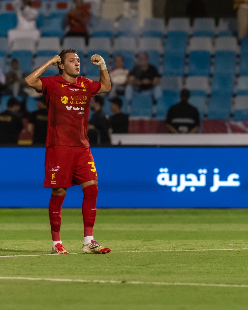 ريتيغي.. هدف في ظهوره الأول مع القادسية